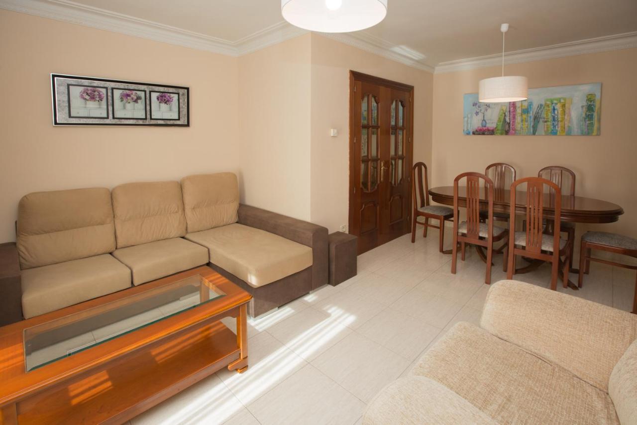 Apartamentos Turisticos Avila Villa Carmen II Luaran gambar